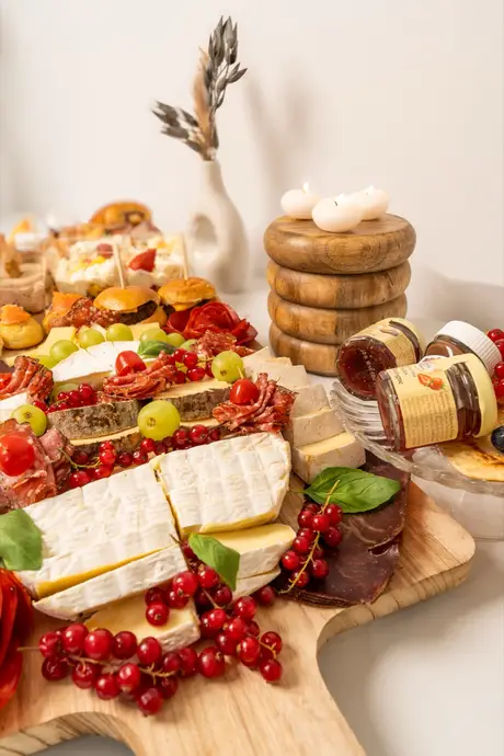 Plateau de fromages et charcuterie — Chef.BDG